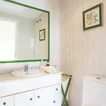 Bonita Casa En La Playa Con Jardin Marbella