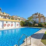 Bonita Casa En La Playa Con Jardin * Marbella